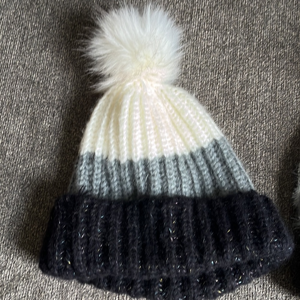 Two Pom hats - Picture 6 of 7